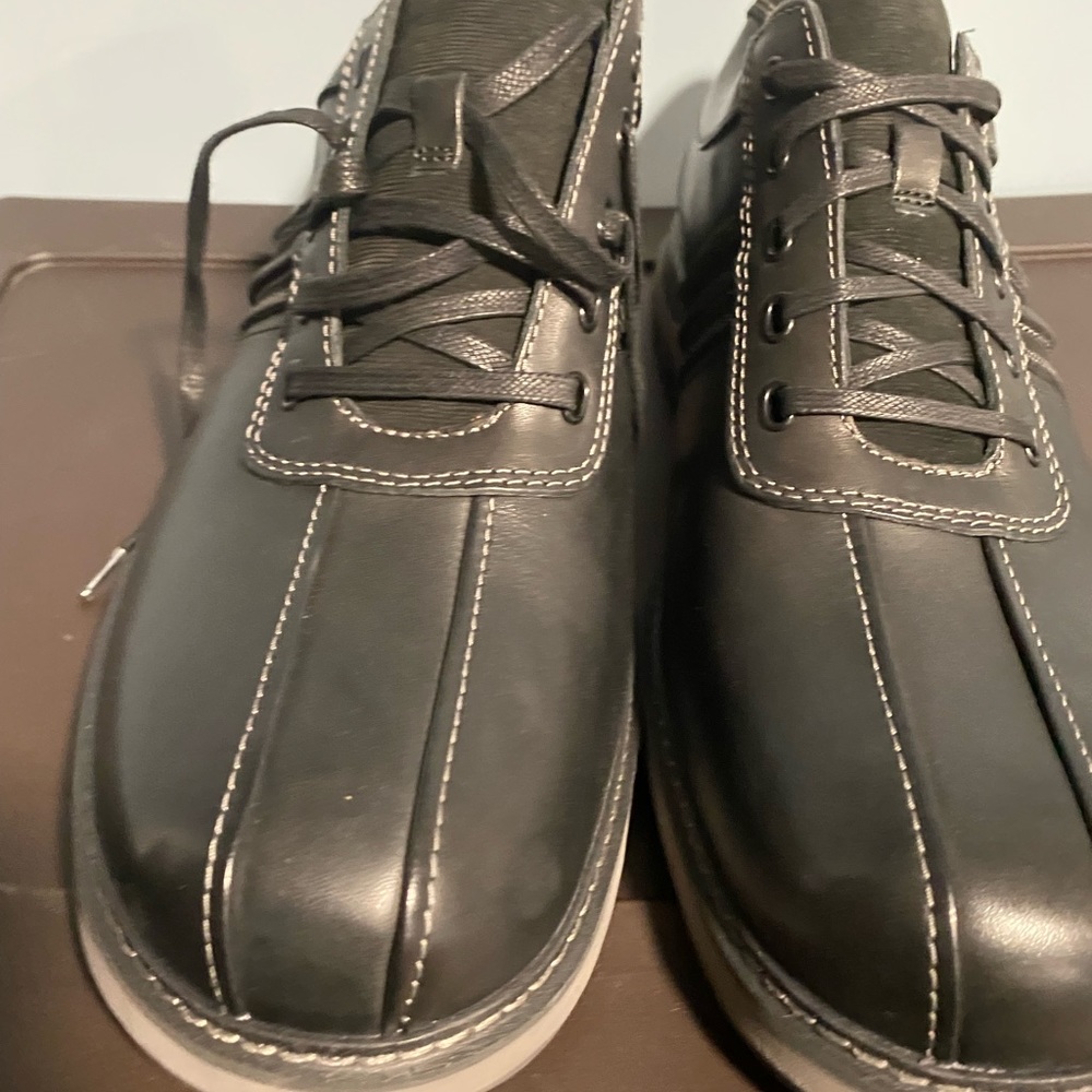Shoes size 14 black
